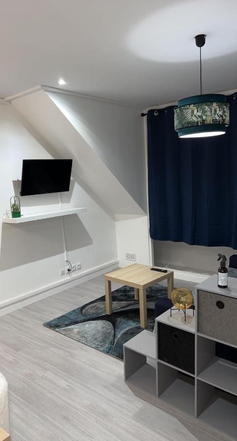 Appartement moderne refait à neuf proximité centre ville et plage Coudekerque-Branche Esterno foto