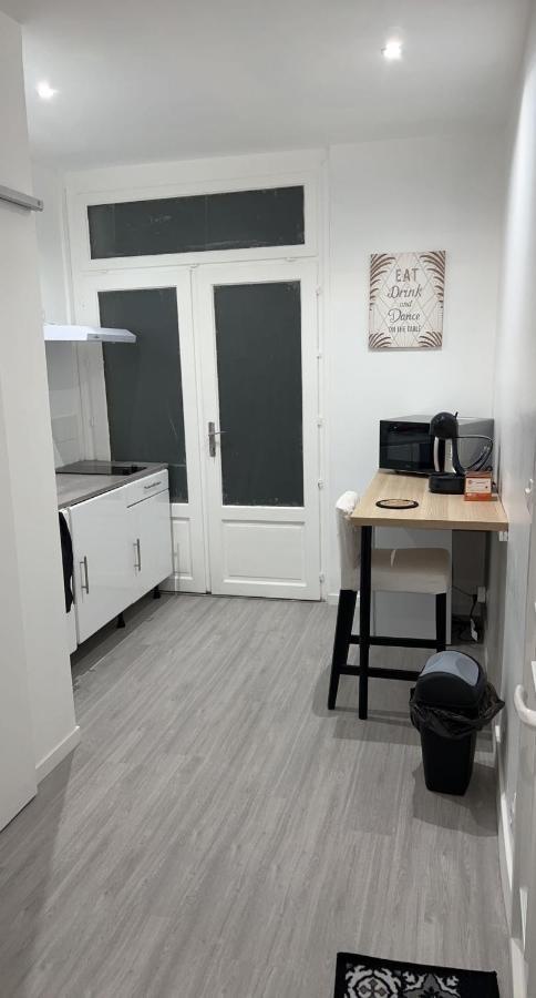 Appartement moderne refait à neuf proximité centre ville et plage Coudekerque-Branche Esterno foto